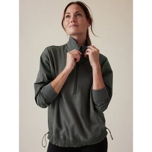 ATHLETA NWOT Triumph Hybrid Half Zip